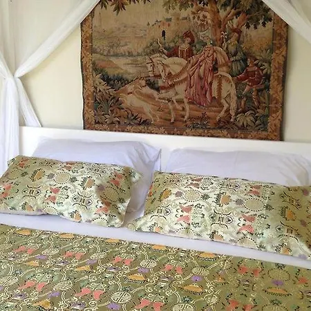 Na Zlatnom Jezeru Плоче