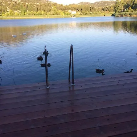 Na Zlatnom Jezeru * Ploce (Dubrovnik-Neretva)