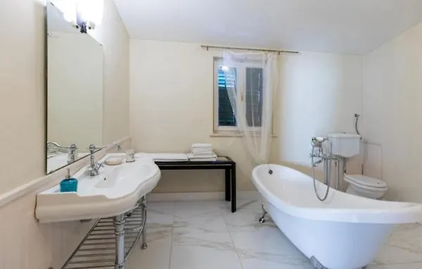 アパート Na Zlatnom Jezeru *