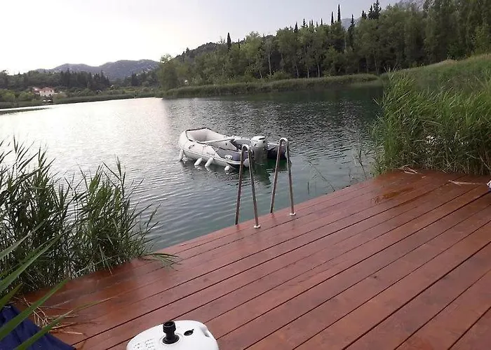 アパート Na Zlatnom Jezeru *