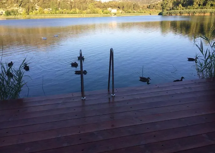 Na Zlatnom Jezeru * プロチェ